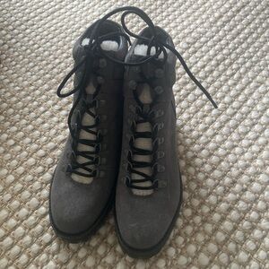 MARC FISHER Lace Up Boor Faux Shearling Fur Suede Gray Ivory